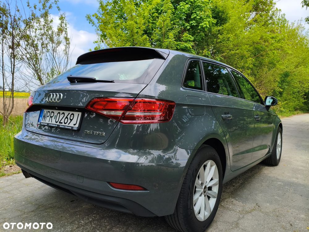 Audi A3 Sportback 35 TFSI S tronic - 9