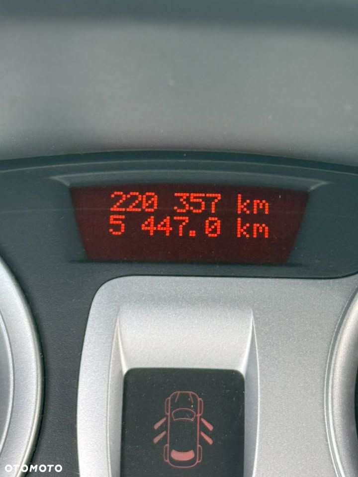 Renault Clio 1.2 16V Alize Euro5 - 12