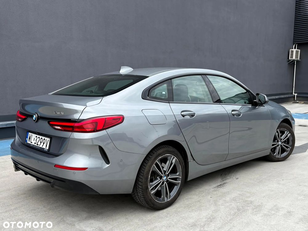 BMW Seria 3 318i M Sport - 4