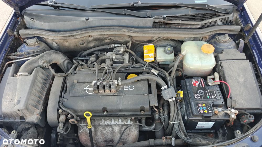 Opel Astra 1.6 Fun - 23