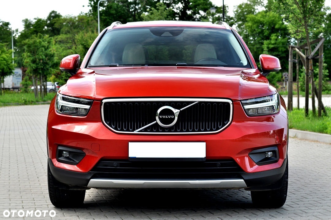 Volvo XC 40 T3 Geartronic Momentum Pro - 10