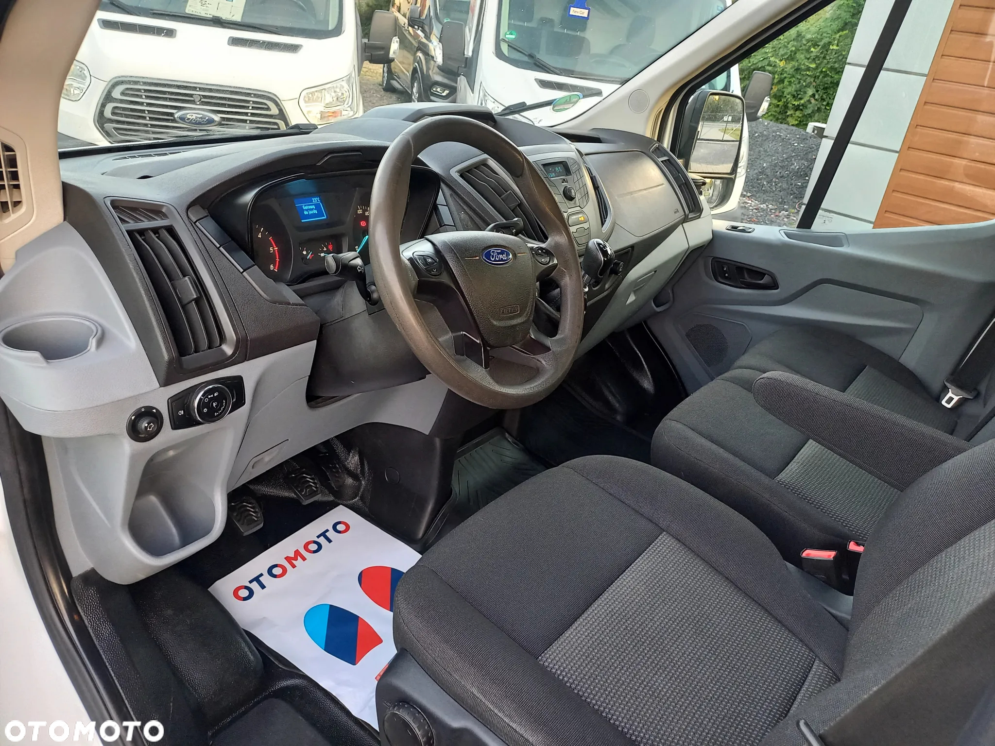 Ford Transit Skrzynia L2 - 13