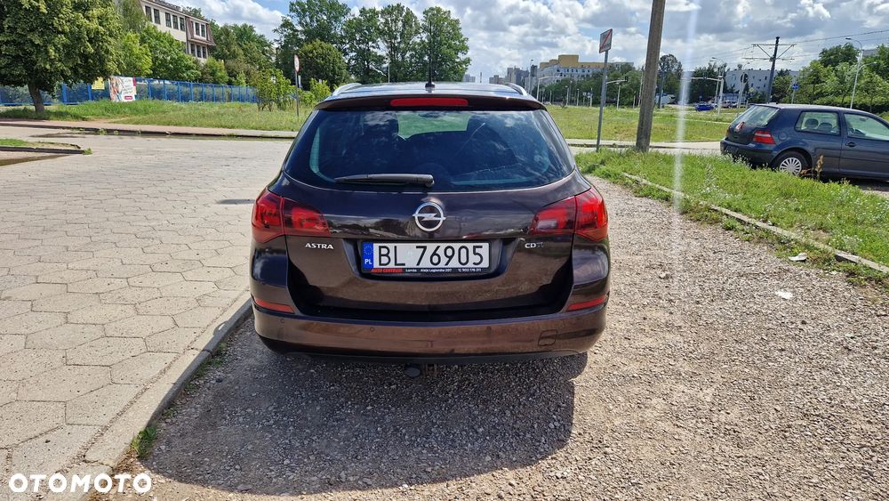 Opel Astra 1.7 CDTI Cosmo - 6
