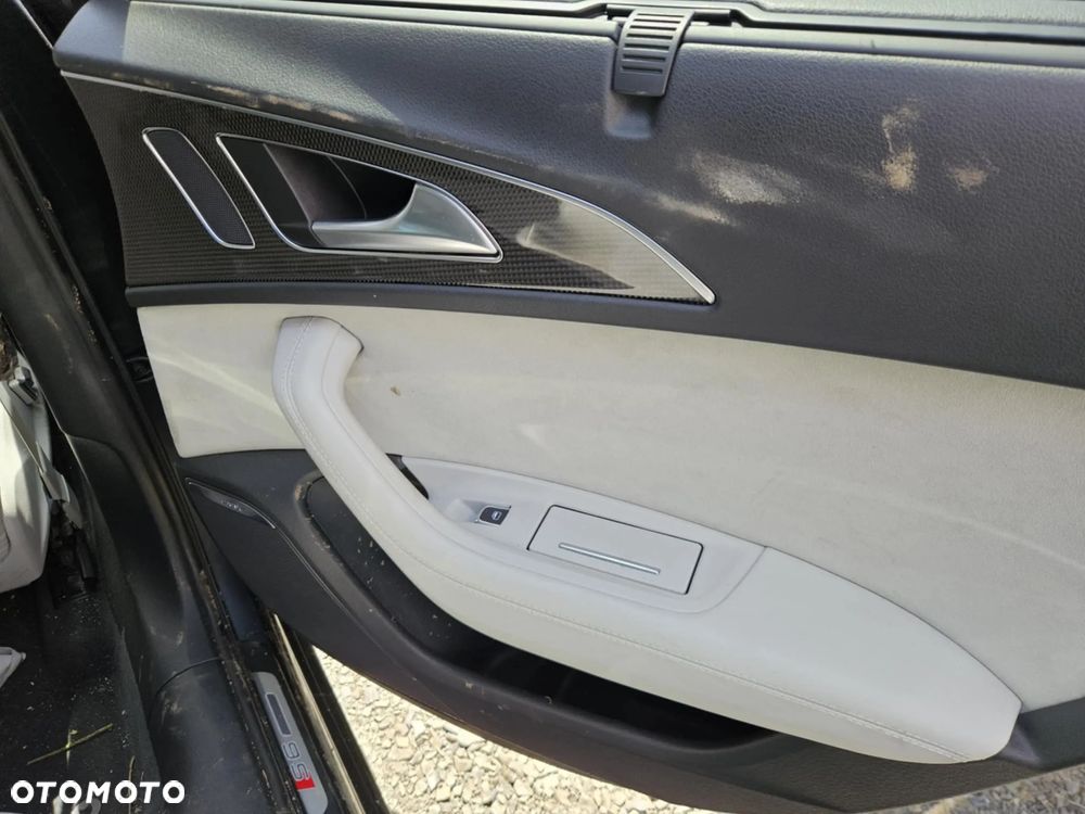 Audi S6 Limousine ver-4-0-tfsi-quattro-s-tronic - 13