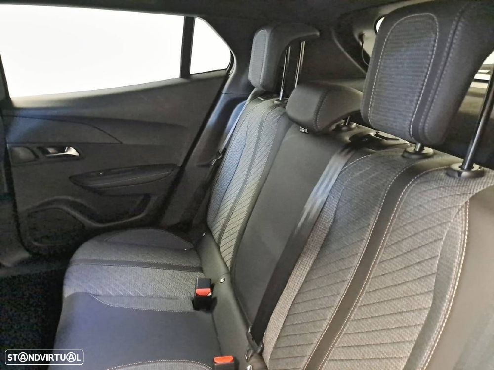 Peugeot 2008 1.2 Allure - 10