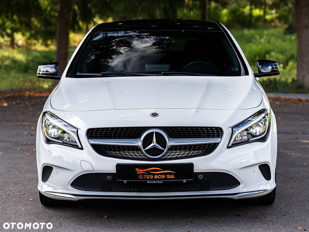 Mercedes-Benz CLA 250 4-Matic Urban - 24