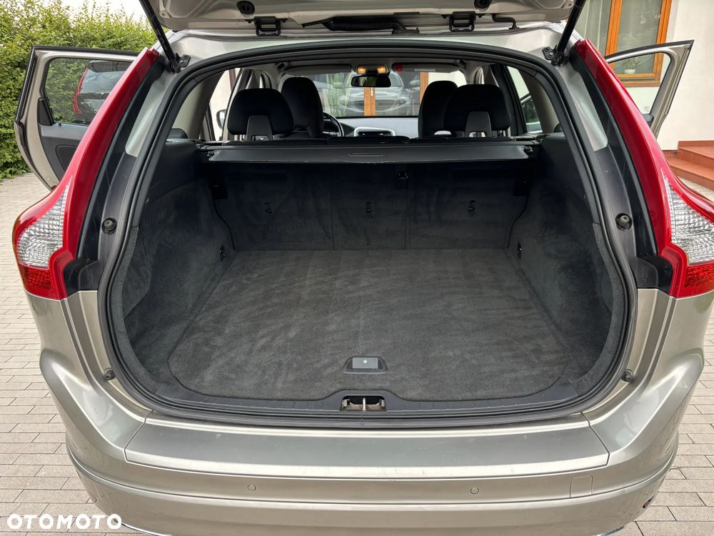 Volvo XC 60 D4 Drive-E Kinetic - 13