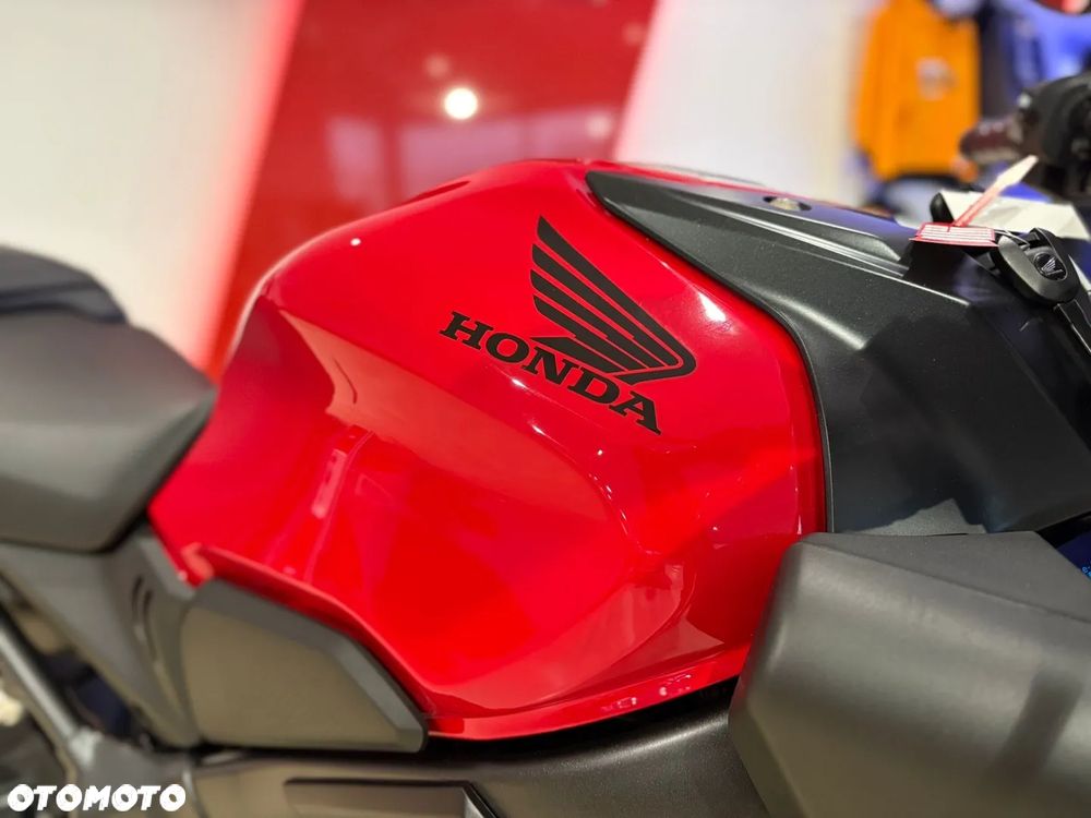 Honda CB - 9