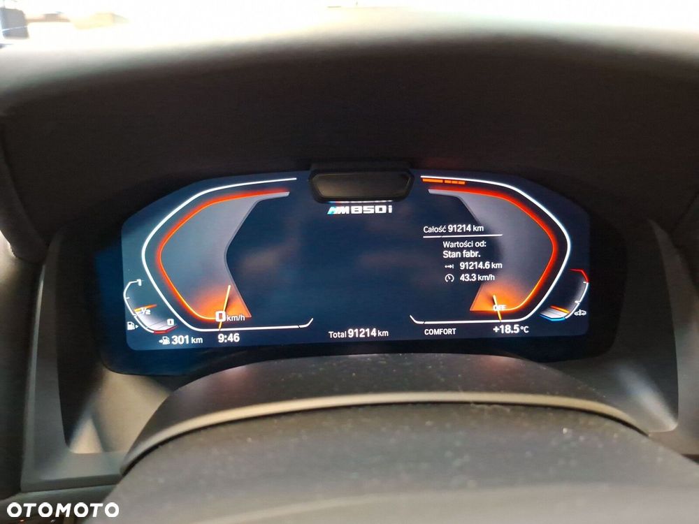 BMW Seria 8 - 16