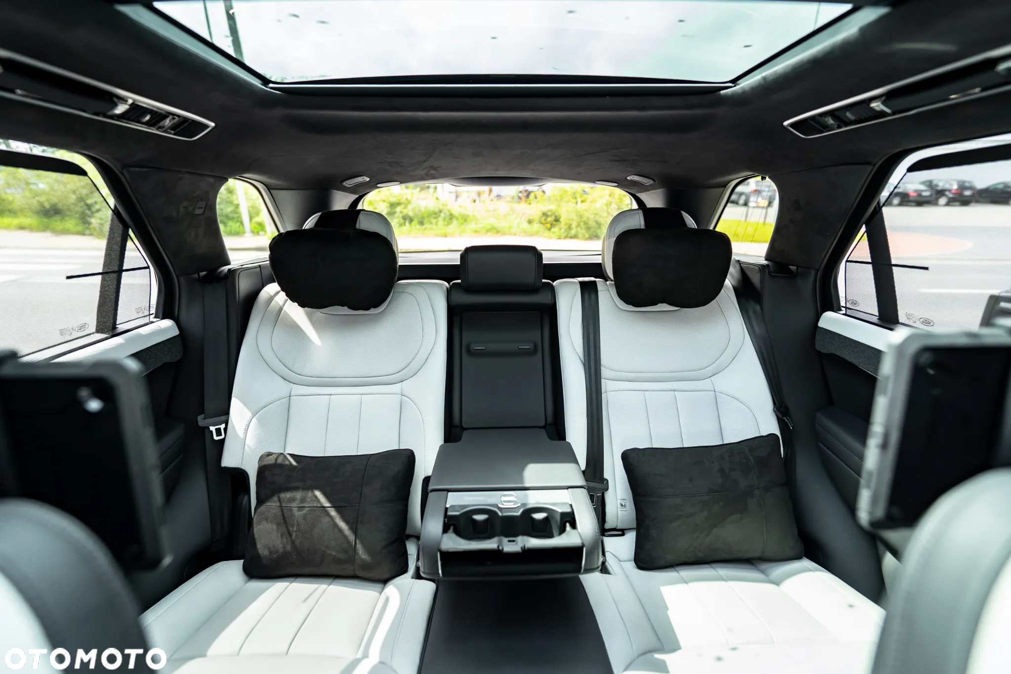Land Rover Range Rover Sport D350 Autobiography - 33