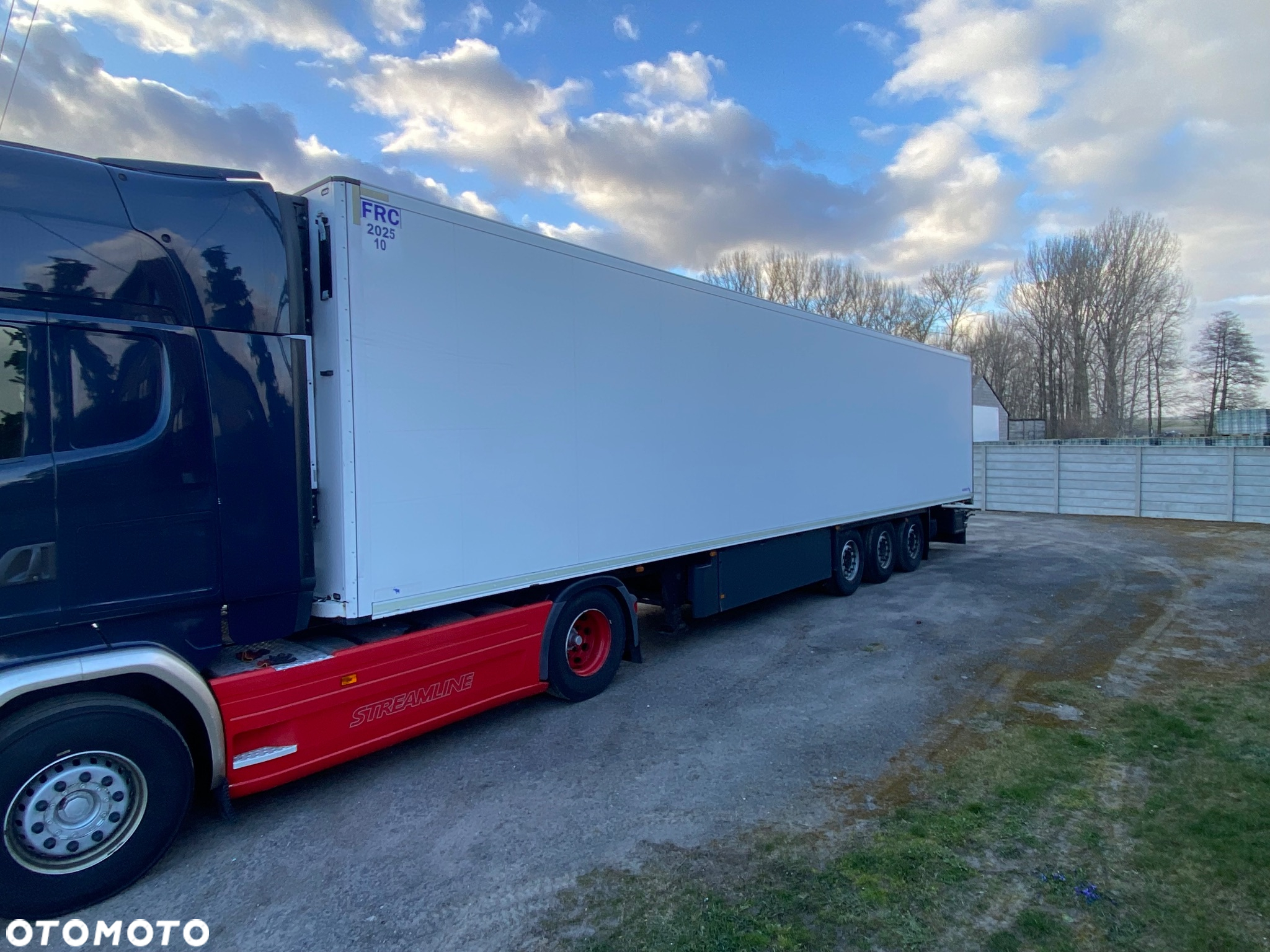 Schmitz Cargobull SKO - 2