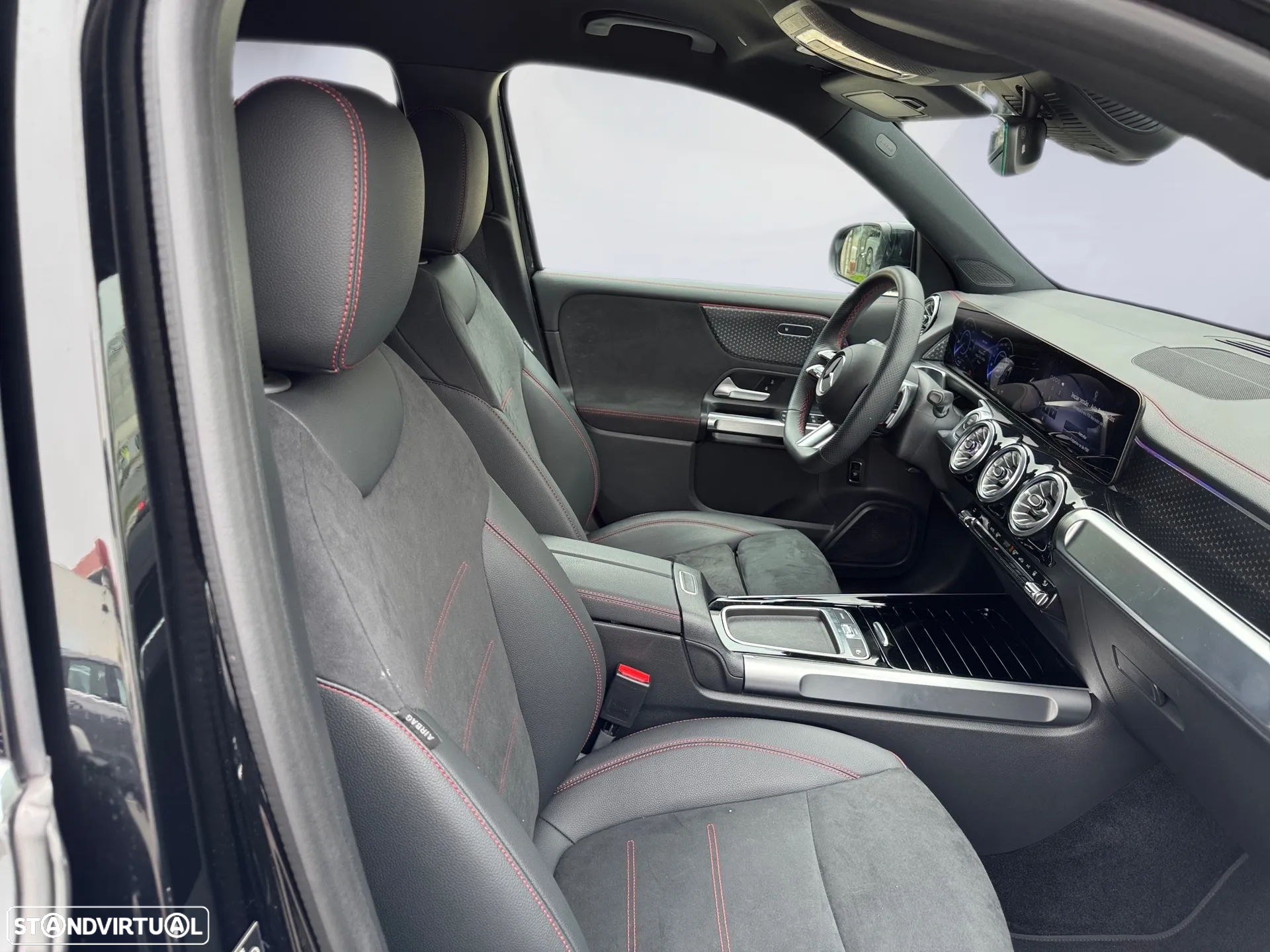 Mercedes-Benz EQB 250 AMG Line - 24