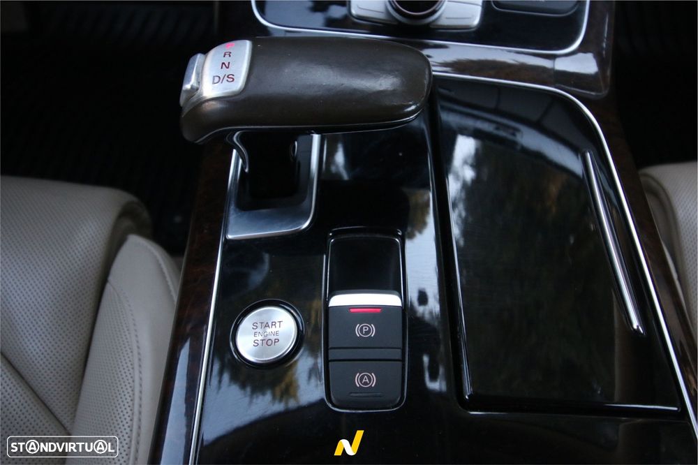 Audi A8 3.0 TDI V6 quattro Clean Diesel Exclusive - 22