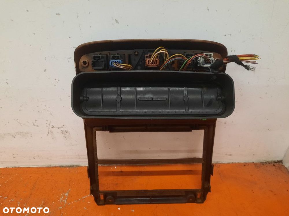 PEUGEOT 307 01-05 RAMKA RADIA NAWIGACJI 9634505077 - 4