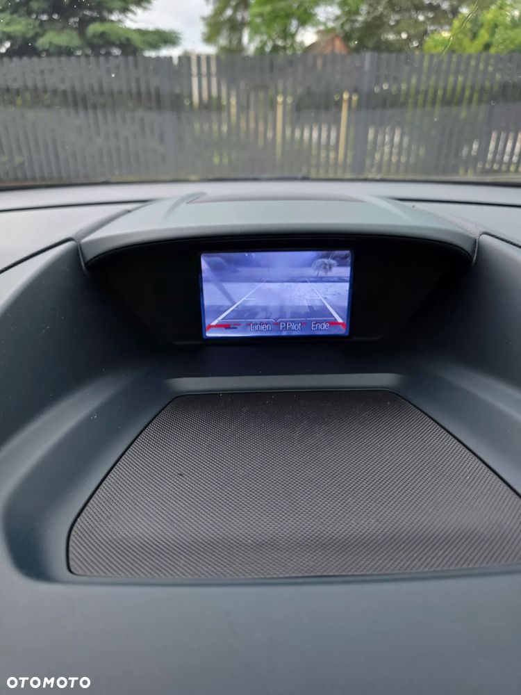 Ford Grand C-MAX - 13
