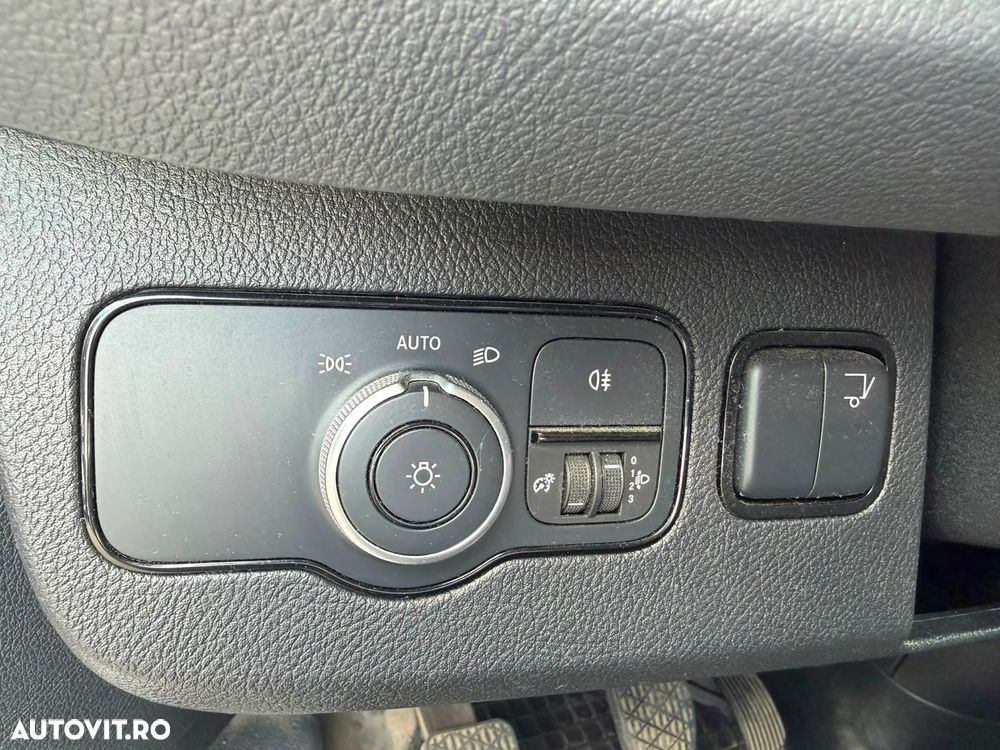 Mercedes-Benz SPRINTER - 19