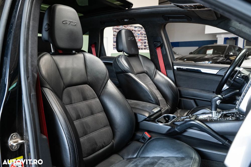 Porsche Cayenne GTS Tiptronic S - 8
