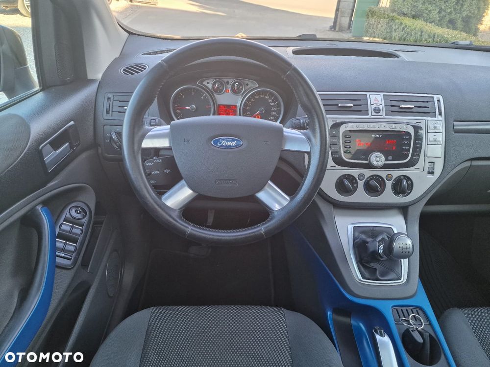 Ford Kuga 2.0 TDCi 4x4 Trend - 22