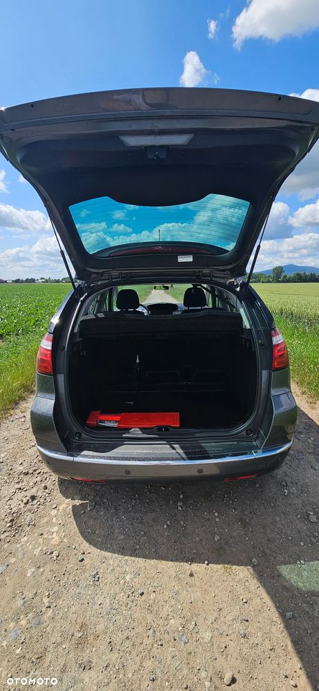 Citroën C4 Picasso 1.6 HDi Attraction - 8