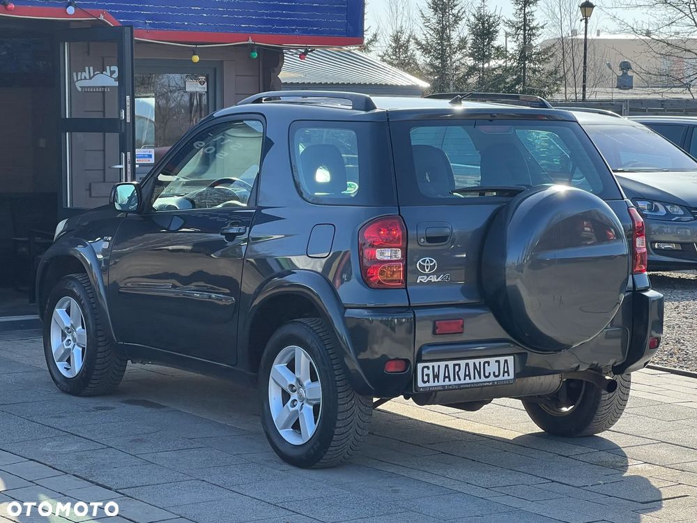 Toyota RAV4 4x4 Edition - 7