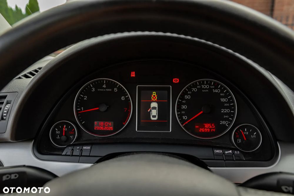 Audi A4 Avant 1.8 T - 30