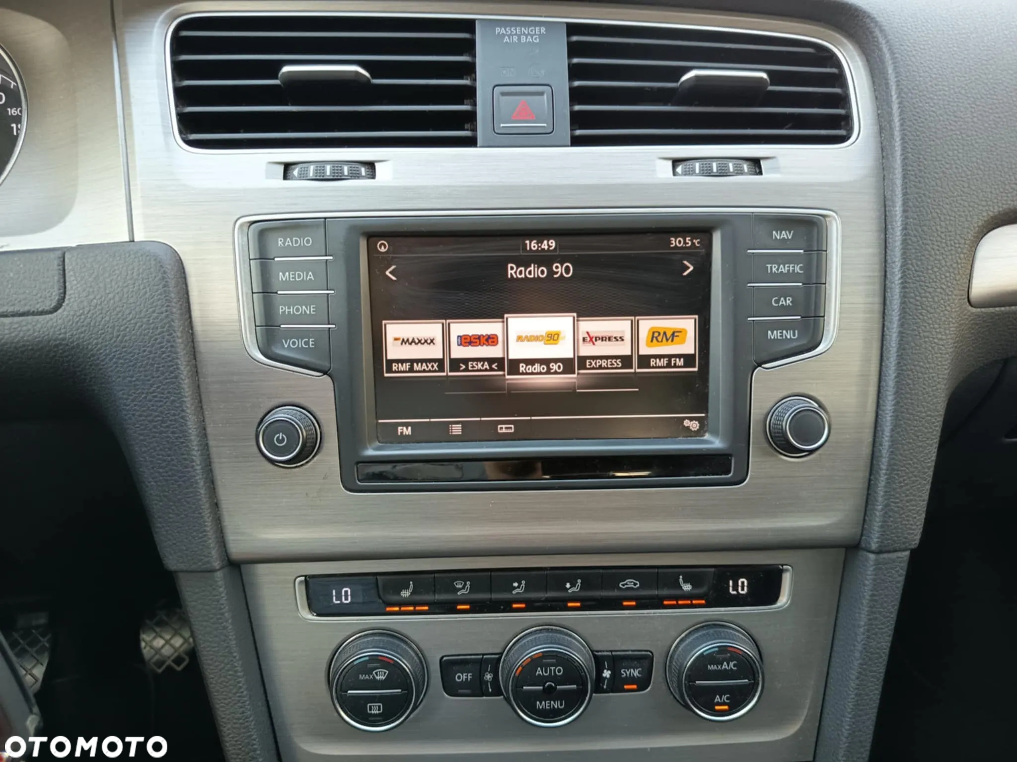 Volkswagen Golf Variant 2.0 TDI (BlueMotion Technology) Highline - 24