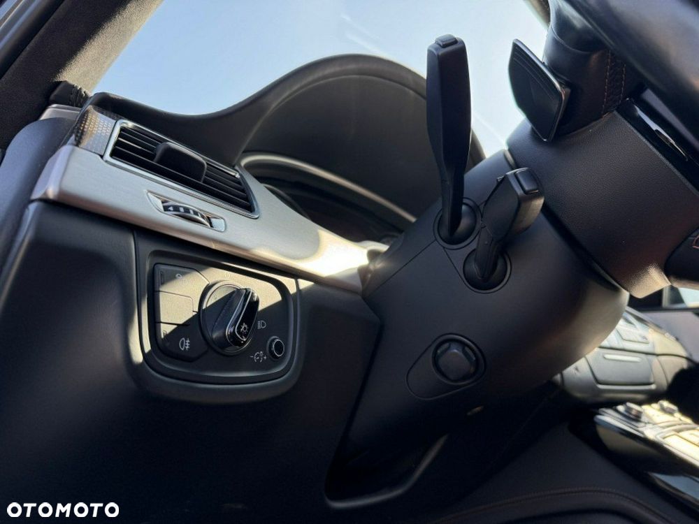 Audi S8 Plus 4.0 TFSI Quattro - 17