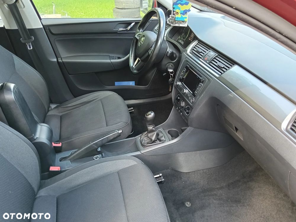 Skoda RAPID 1.6 TDI DPF Ambition - 22