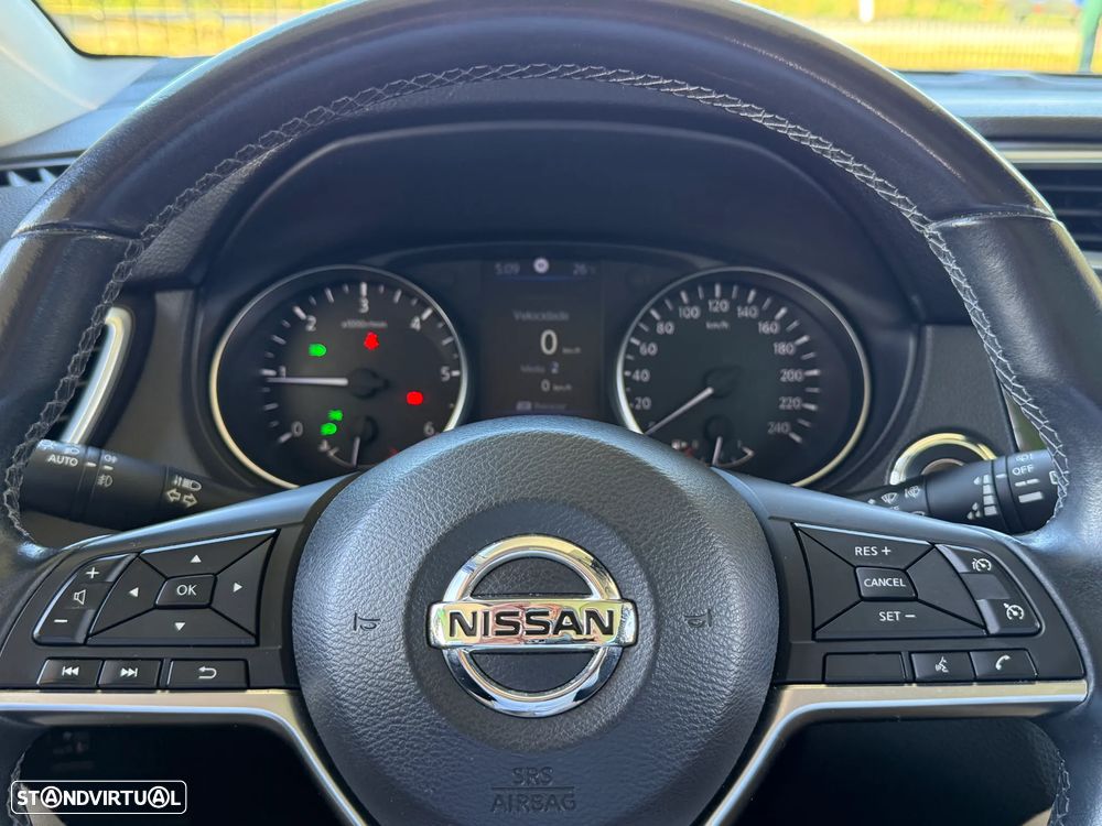 Nissan Qashqai 1.5 dCi Tekna Premium - 26