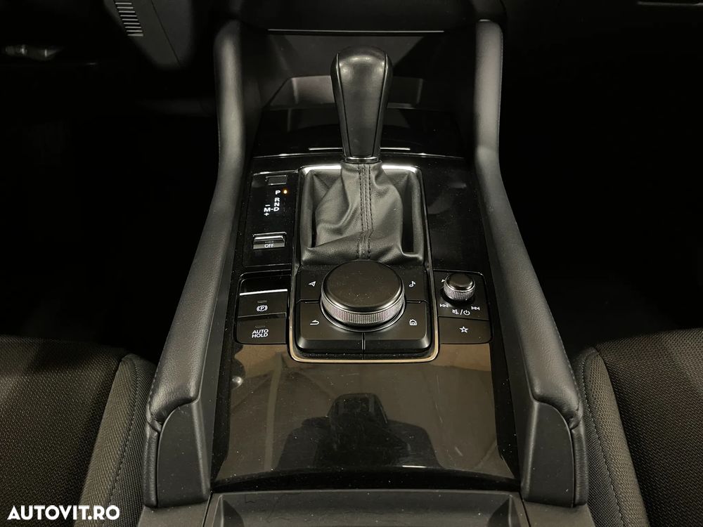 Mazda 3 e-Skyactiv G122 AT MHEV Plus - 22