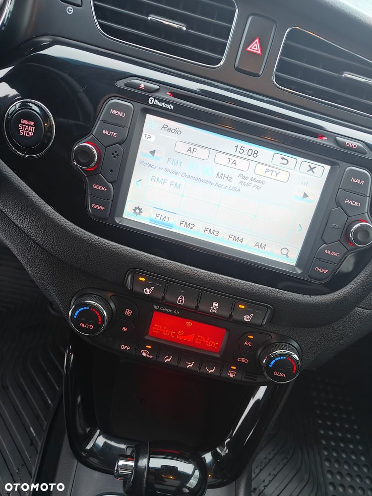 Kia Ceed 1.6 CRDi 128 Platinum Edition - 17