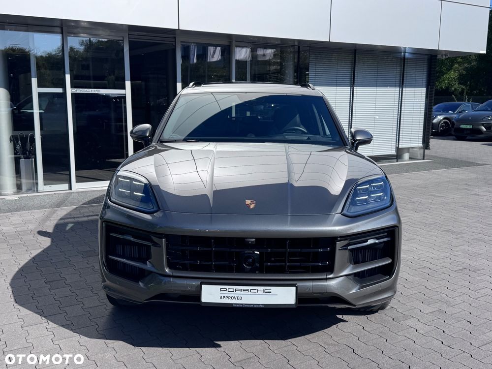 Porsche Cayenne GTS - 6