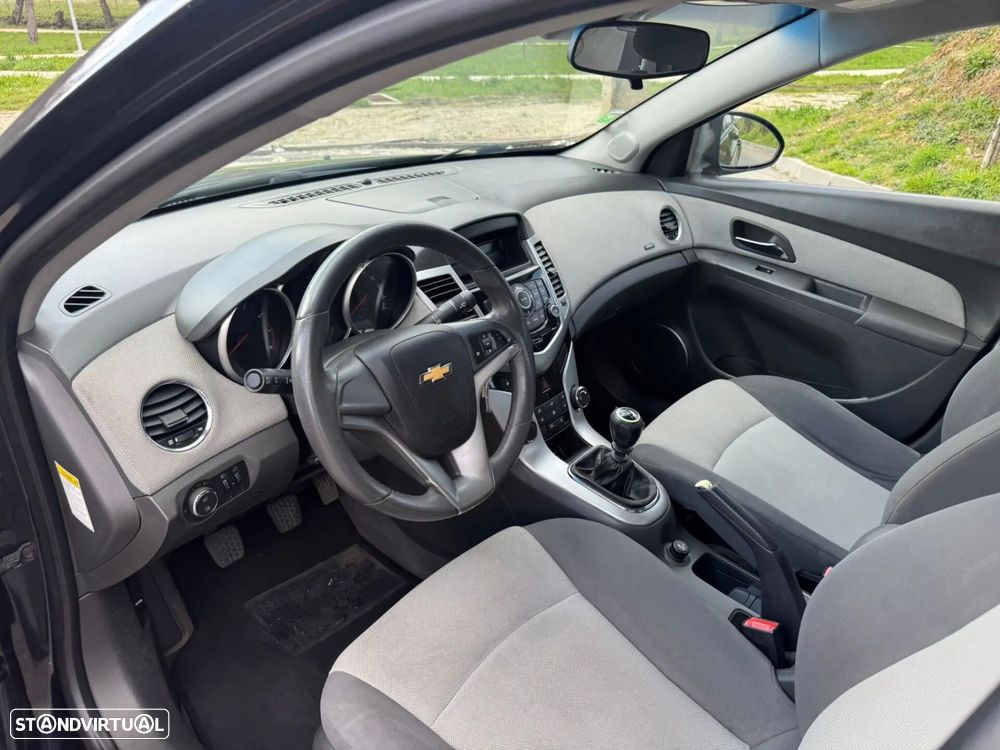 Chevrolet Cruze - 6