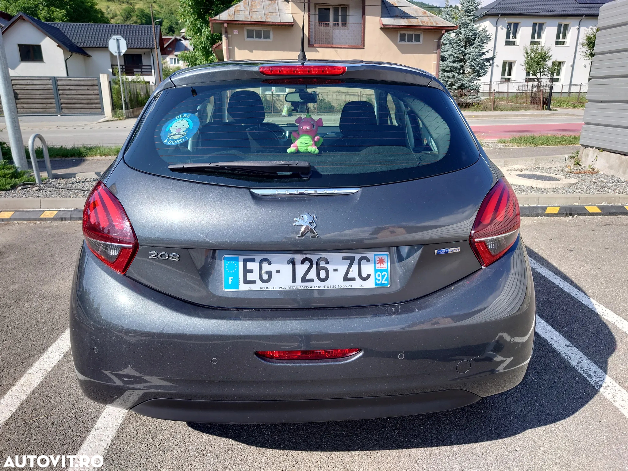 Peugeot 208 1.2 L PureTech Allure - 7