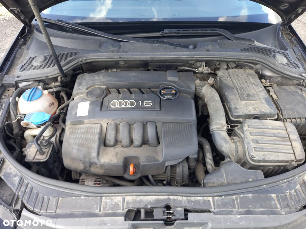 Audi A3 3-drzwiowe 1.6 Ambiente - 8