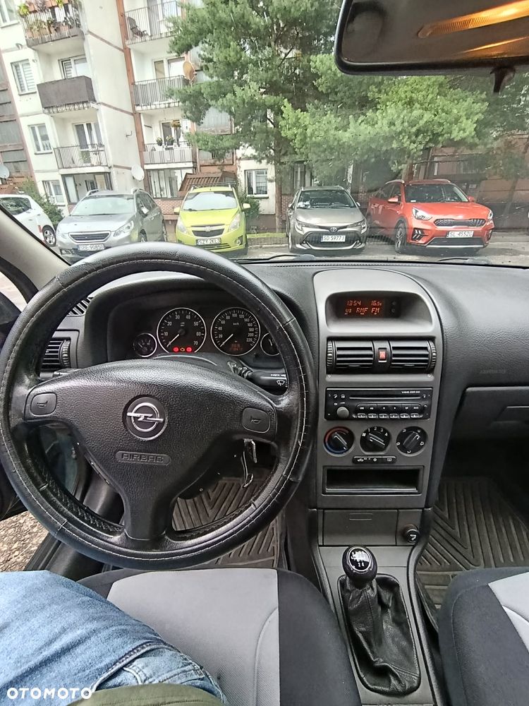 Opel Astra - 6