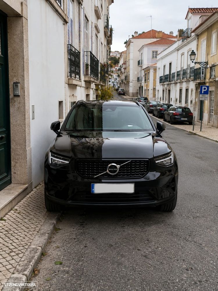 Volvo XC 40 B3 B DKG Plus Dark - 1