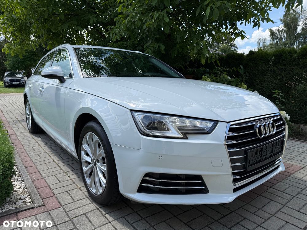 Audi A4 Avant 2.0 TDI S tronic sport - 2
