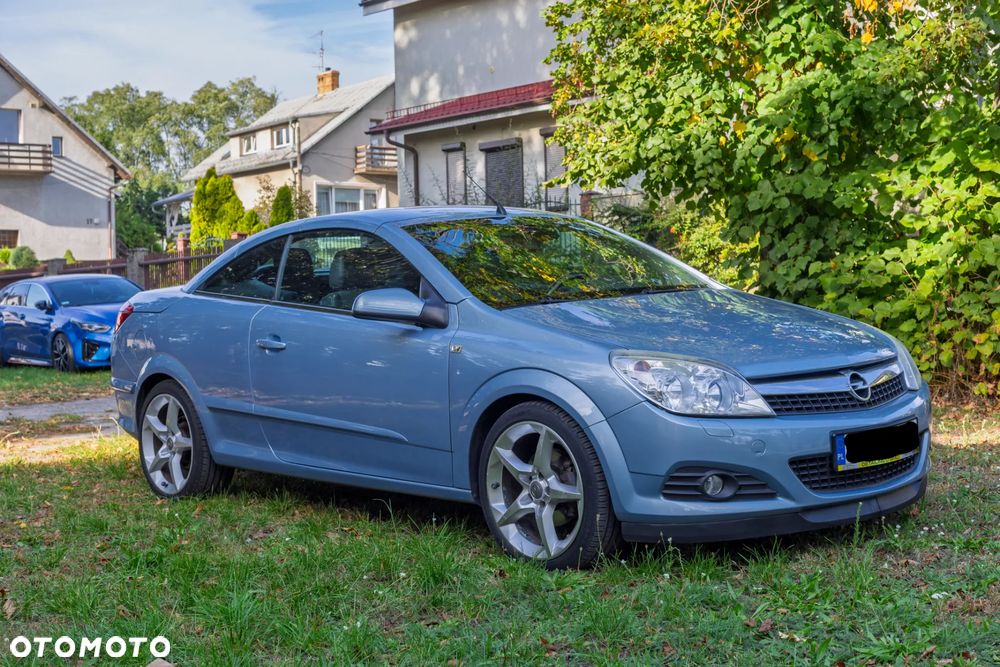 Opel Astra - 1
