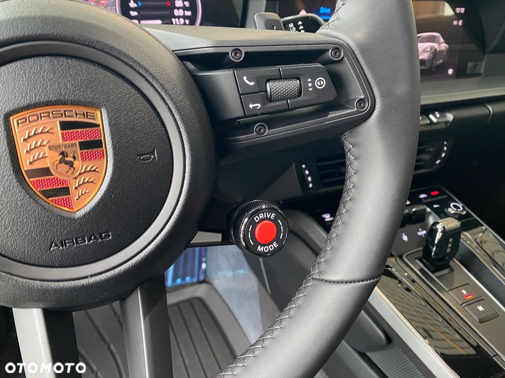 Porsche 911 - 28