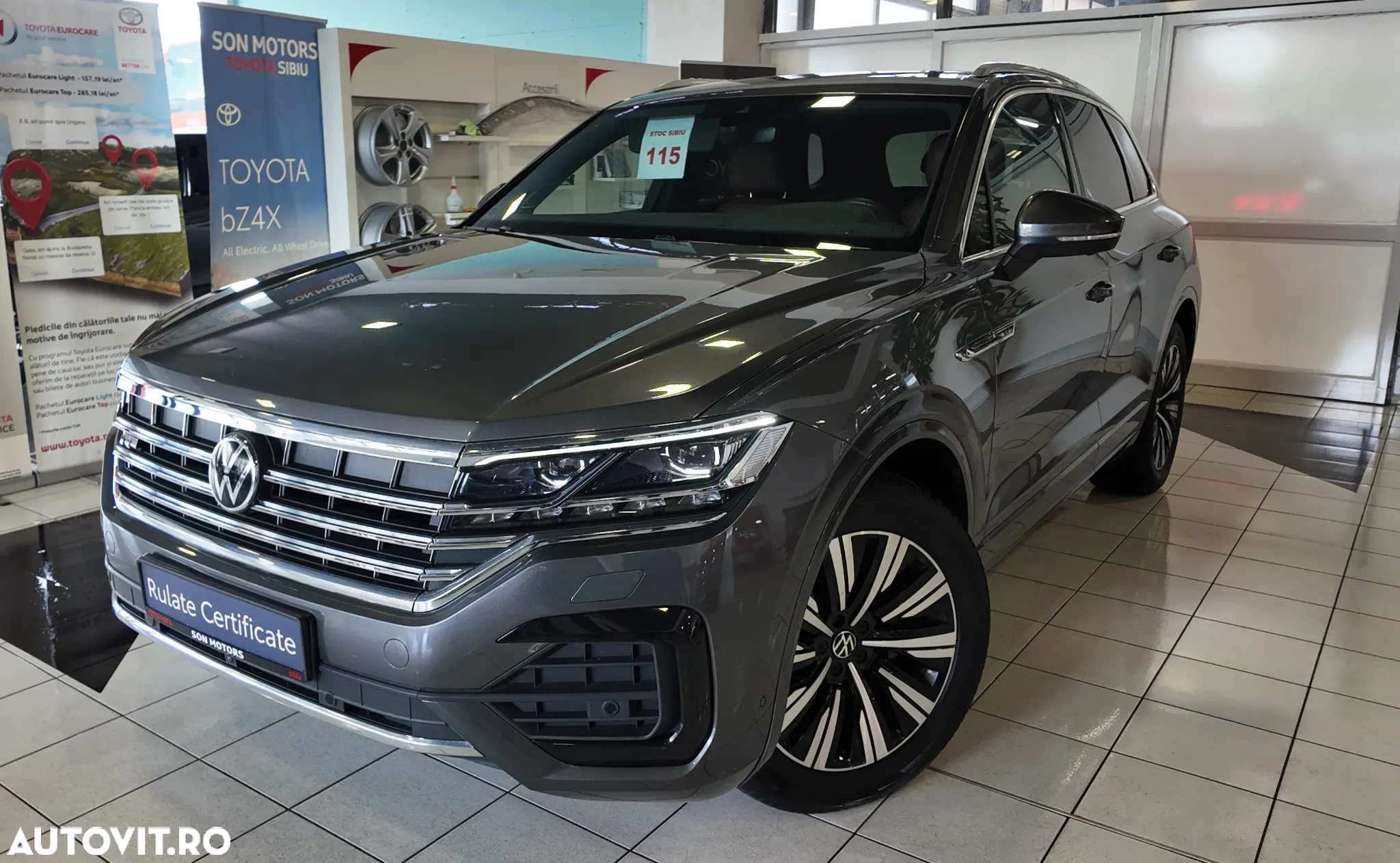 Volkswagen Touareg 3.0 V6 TDI 4Motion DPF Automatik R-Line - 3