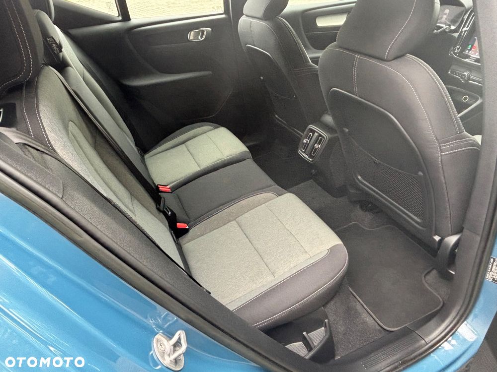 Volvo XC 40 B3 Core - 12