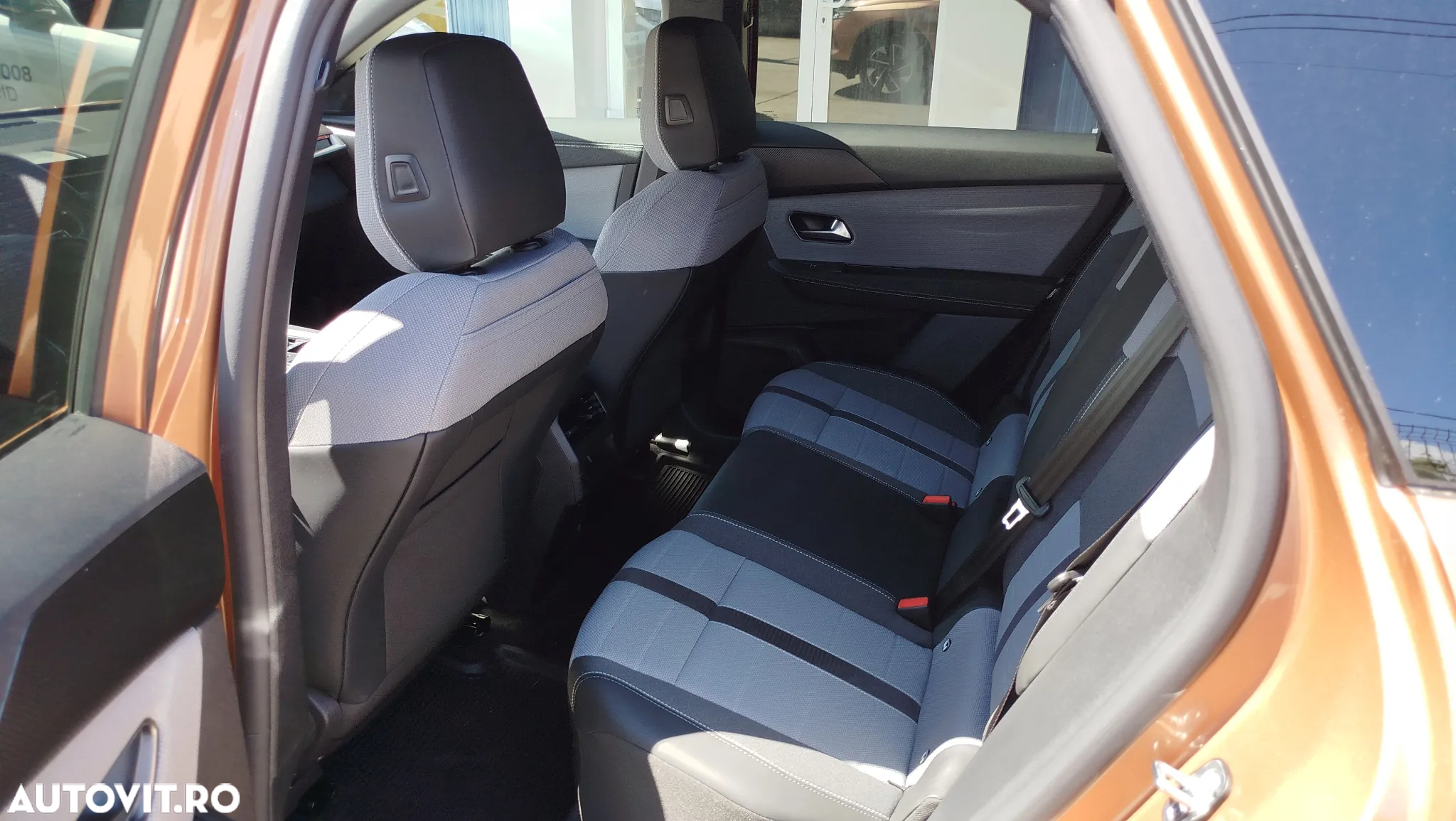 Opel Grandland 1.2 DI Hybrid 48 V Automatik GS - 14