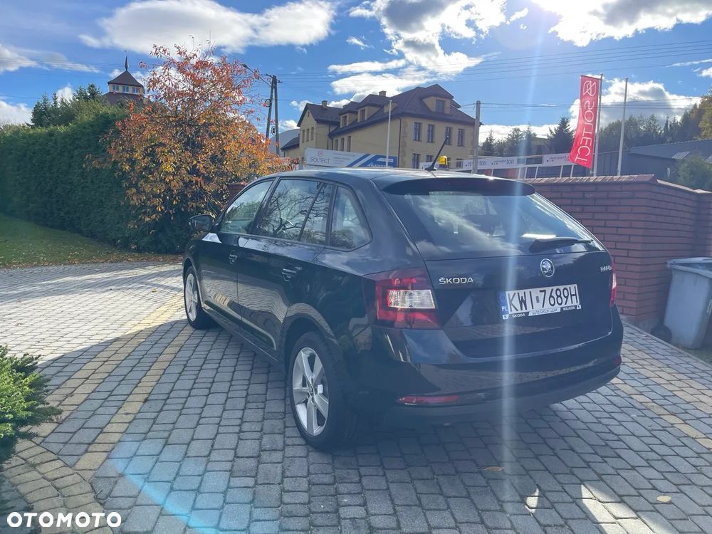 Skoda RAPID - 6