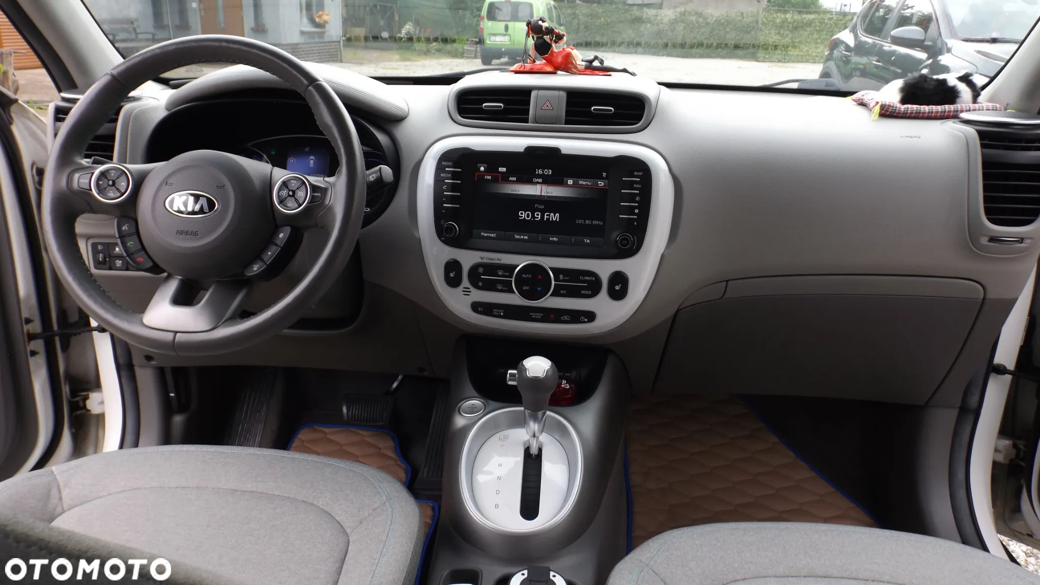 Kia Soul EV - 14