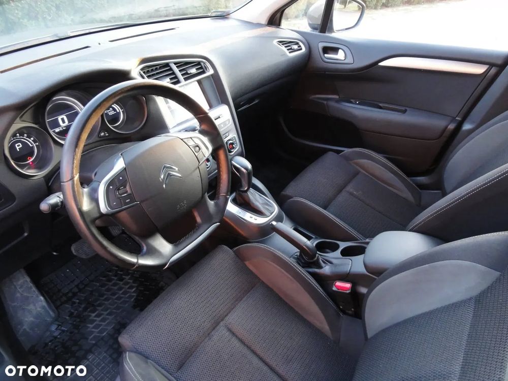 Citroën C4 - 8