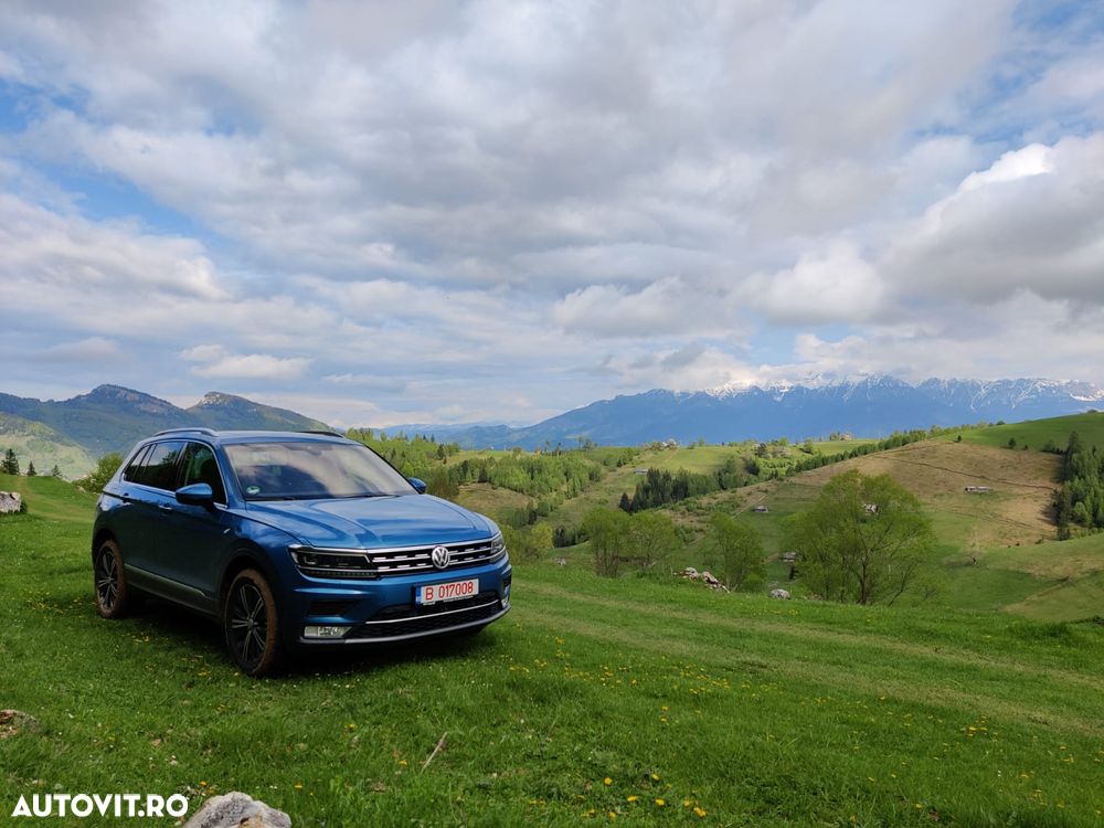 Volkswagen Tiguan - 1