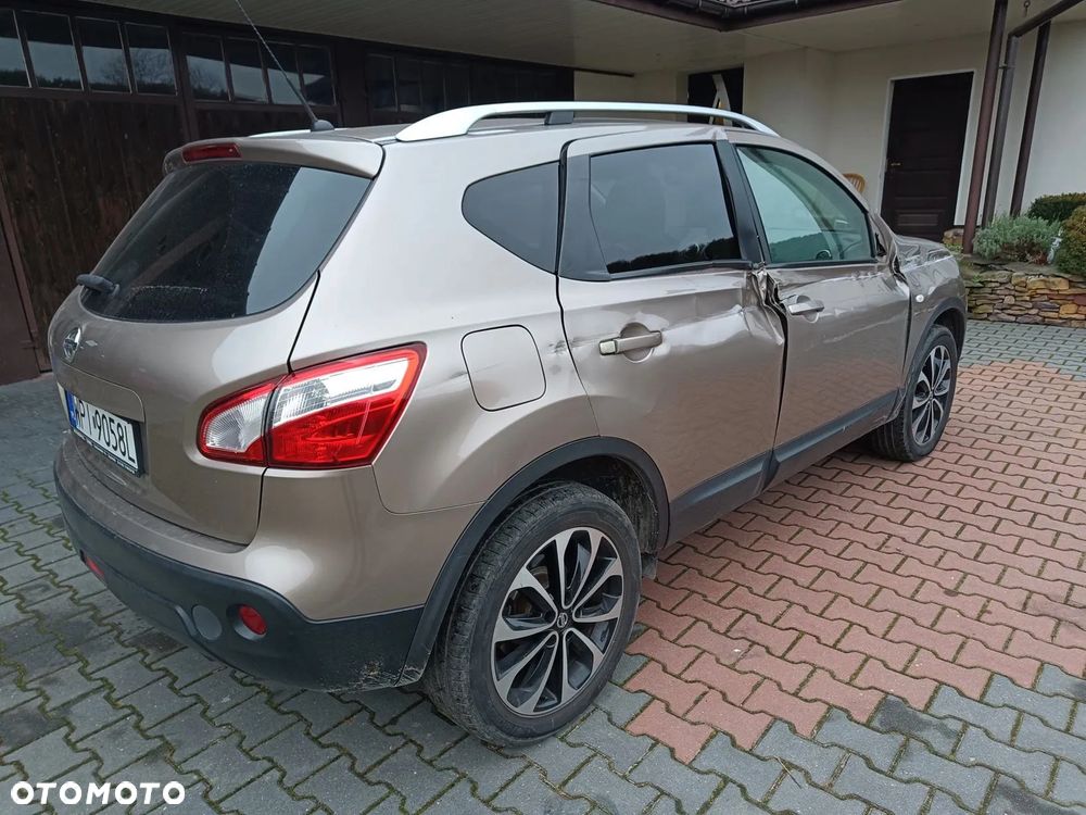 Nissan Qashqai 2.0 Tekna Premium CVT - 6