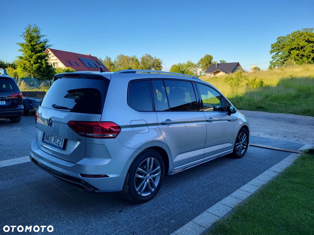 Volkswagen Touran - 15