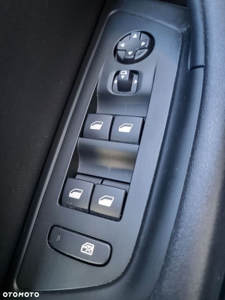 Peugeot 508 1.5 BlueHDi Allure Pack S&S EAT8 - 32